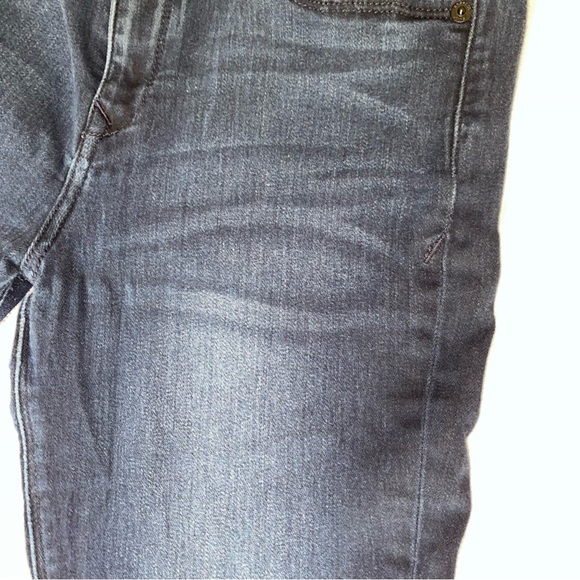 Express Mid Rise Dark Wash Jeans - Picture 7 of 8
